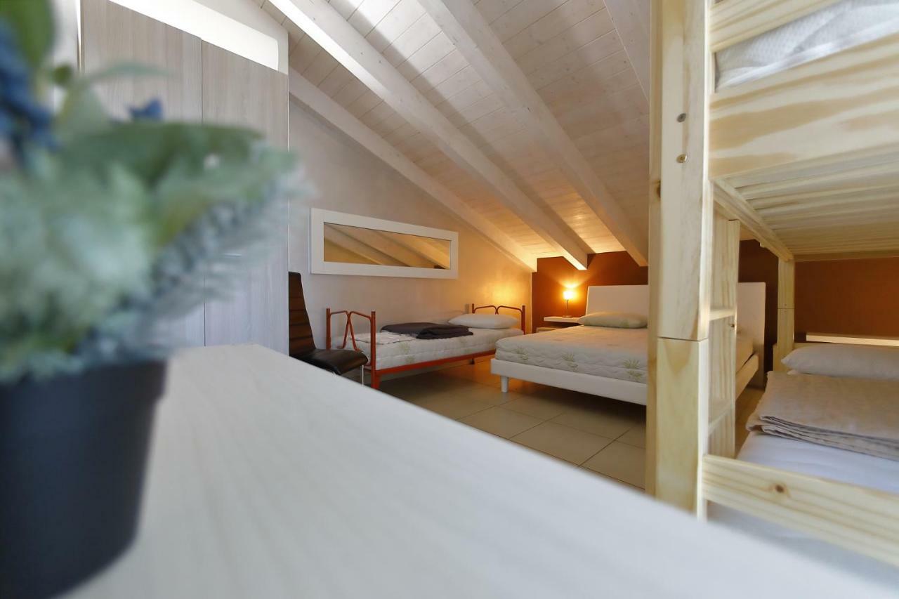 Nuovo Laghetto Del Frassino Hotel Peschiera del Garda Luaran gambar