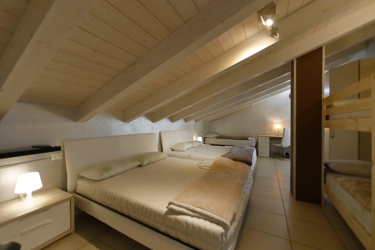 Nuovo Laghetto Del Frassino Hotel Peschiera del Garda Luaran gambar