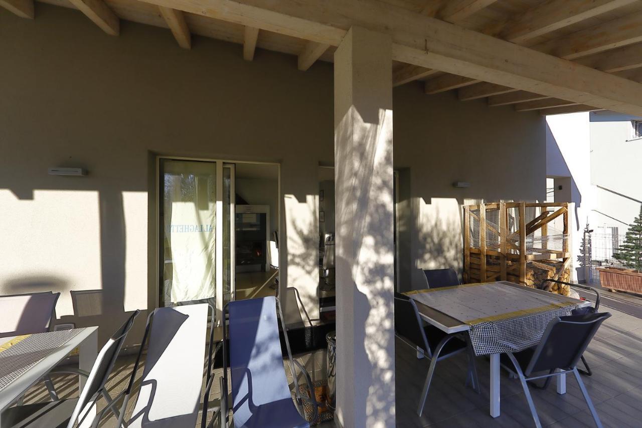 Nuovo Laghetto Del Frassino Hotel Peschiera del Garda Luaran gambar